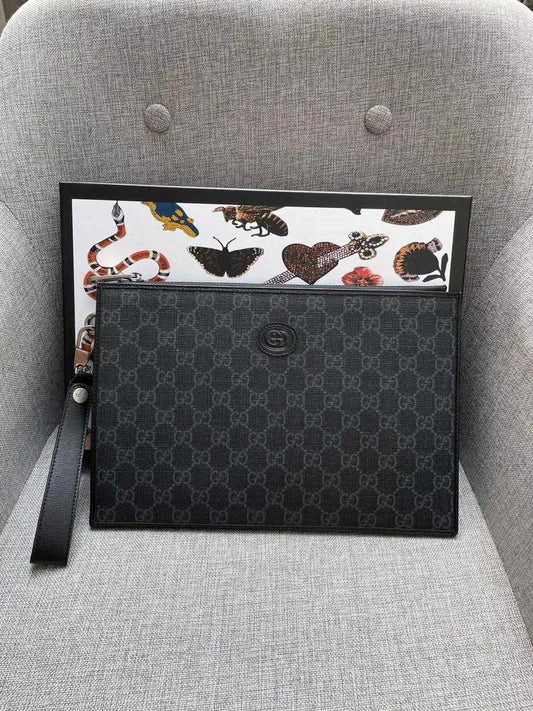 Gucci bag - pouch