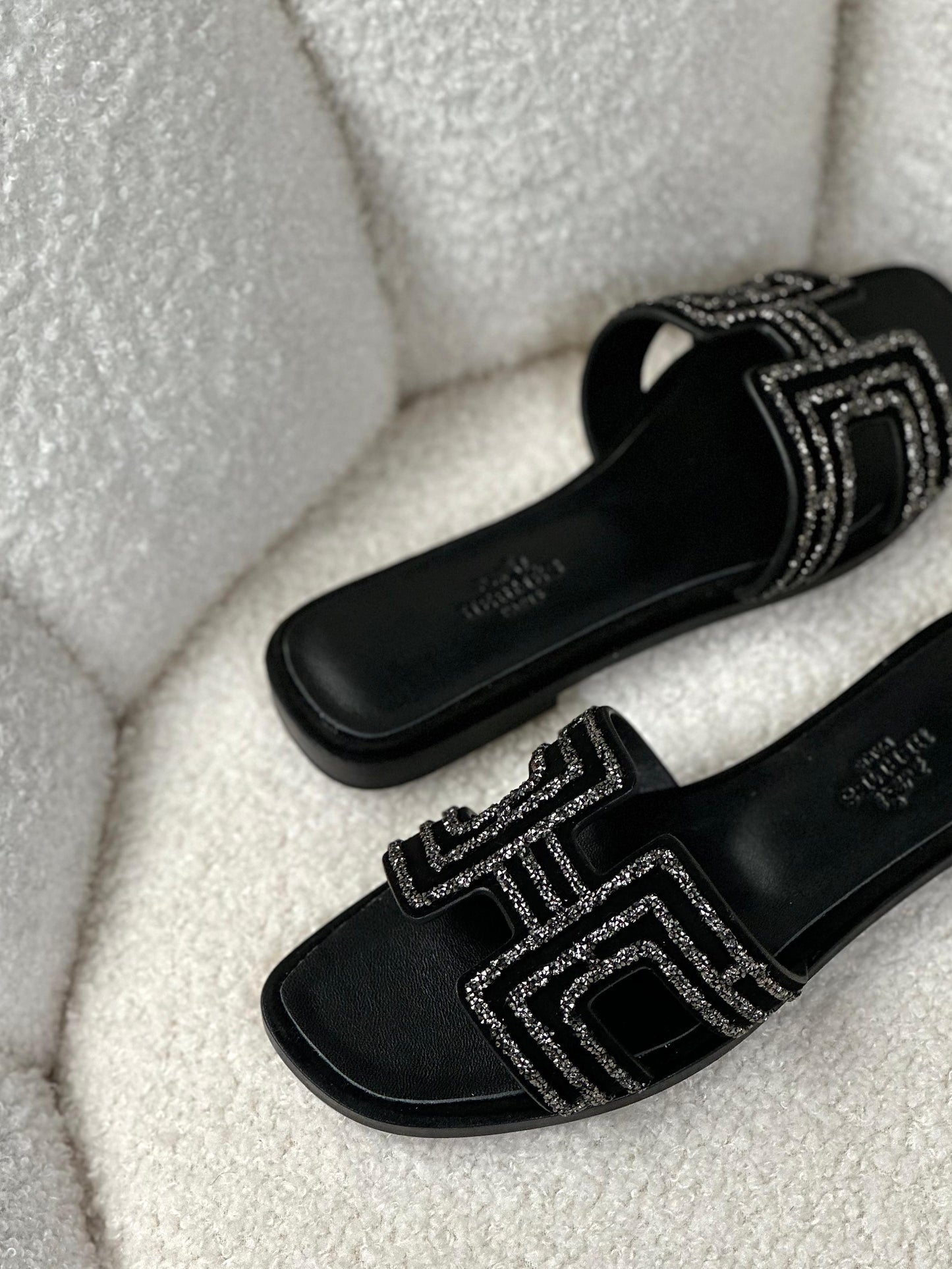 Hermes slippers