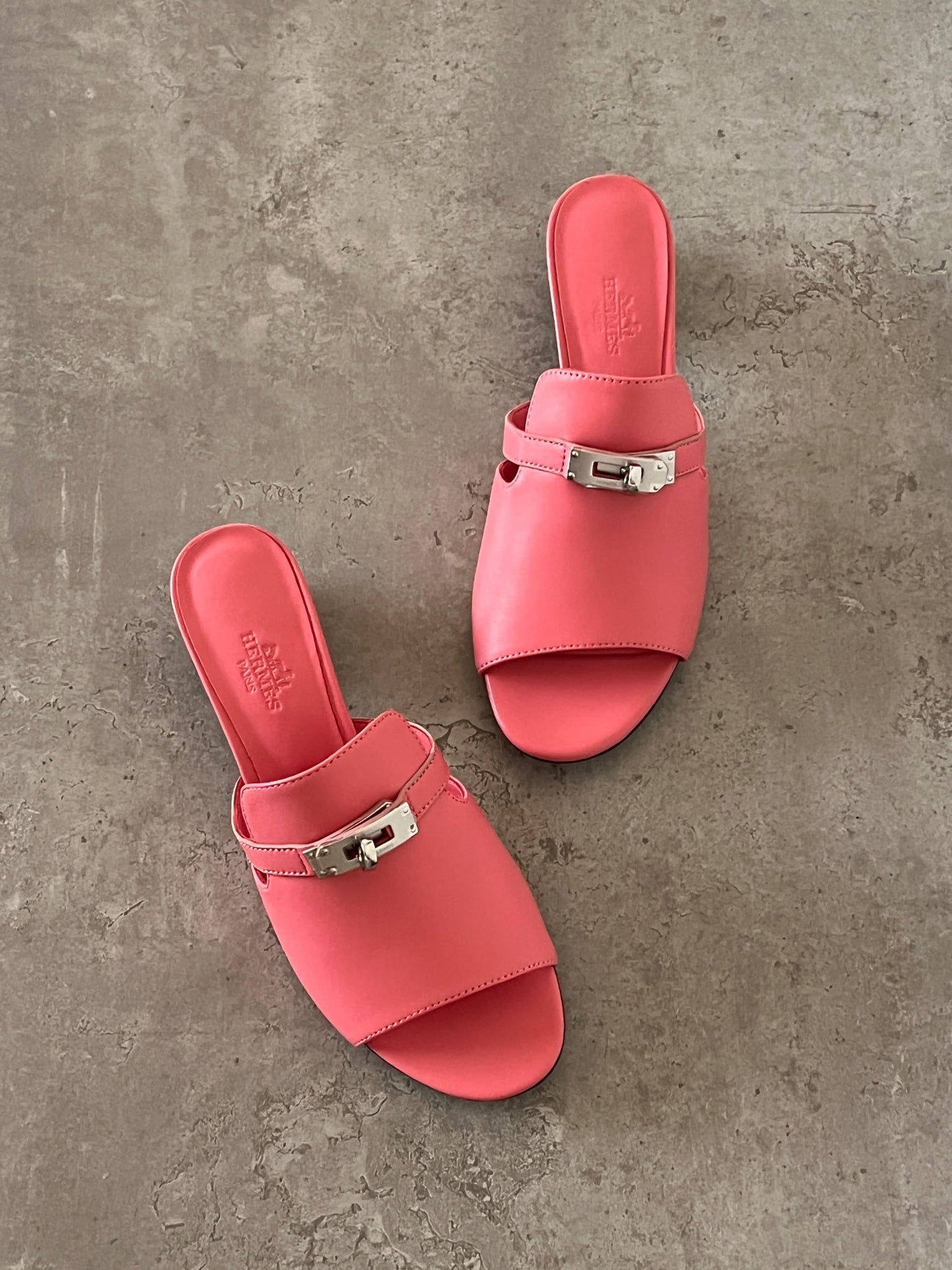 Hermes sandals heels hot pink