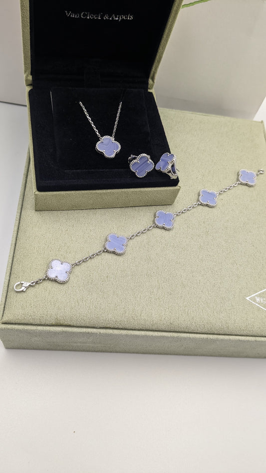 Van cleef jewelry set blue