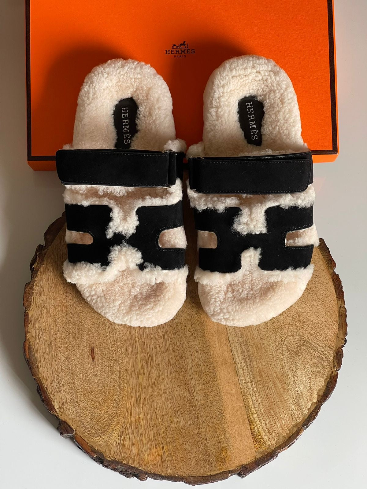 Hermes slippers with fur