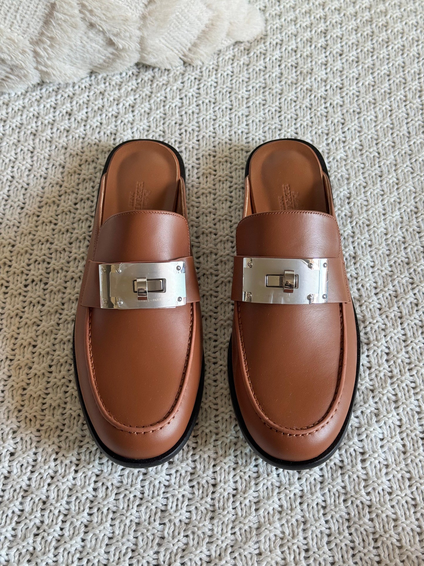 Hermes mules