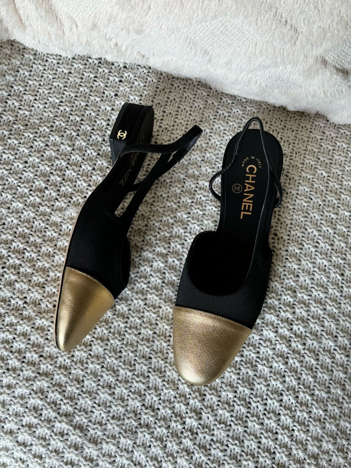 Chanel heels - black gold