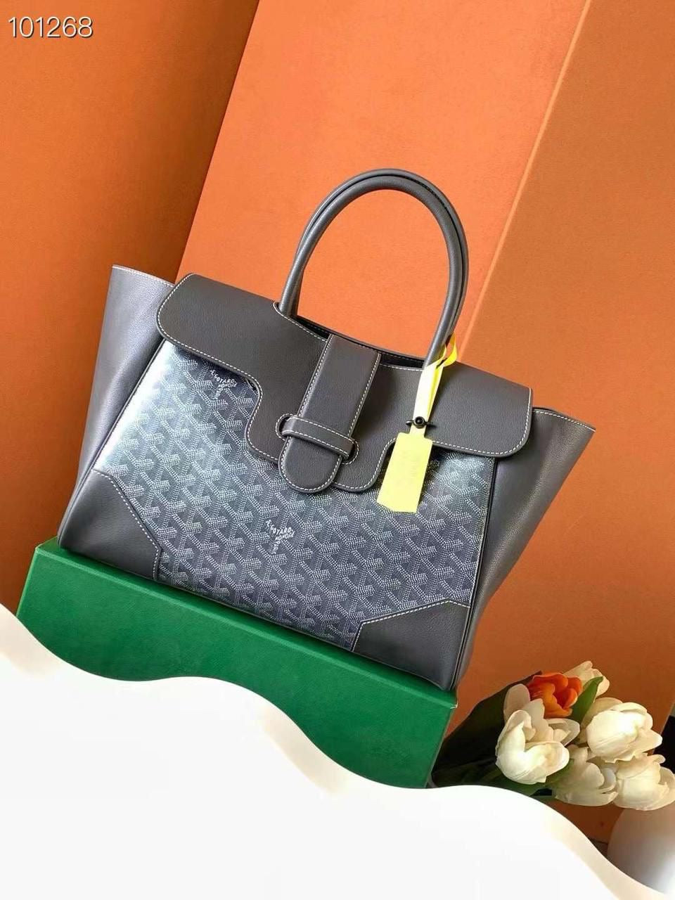 Goyard bag