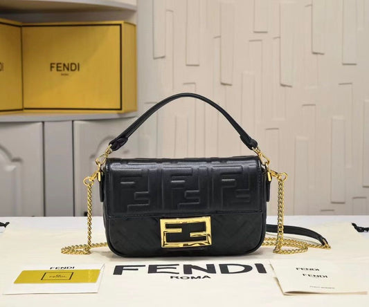 Fendi bag mini