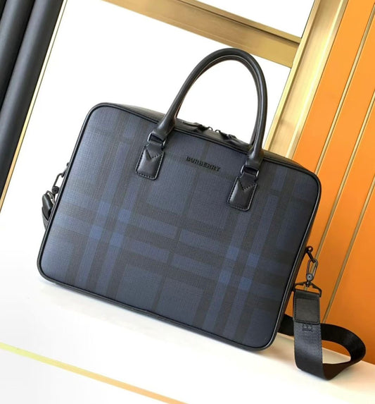 Burberry bag - laptop