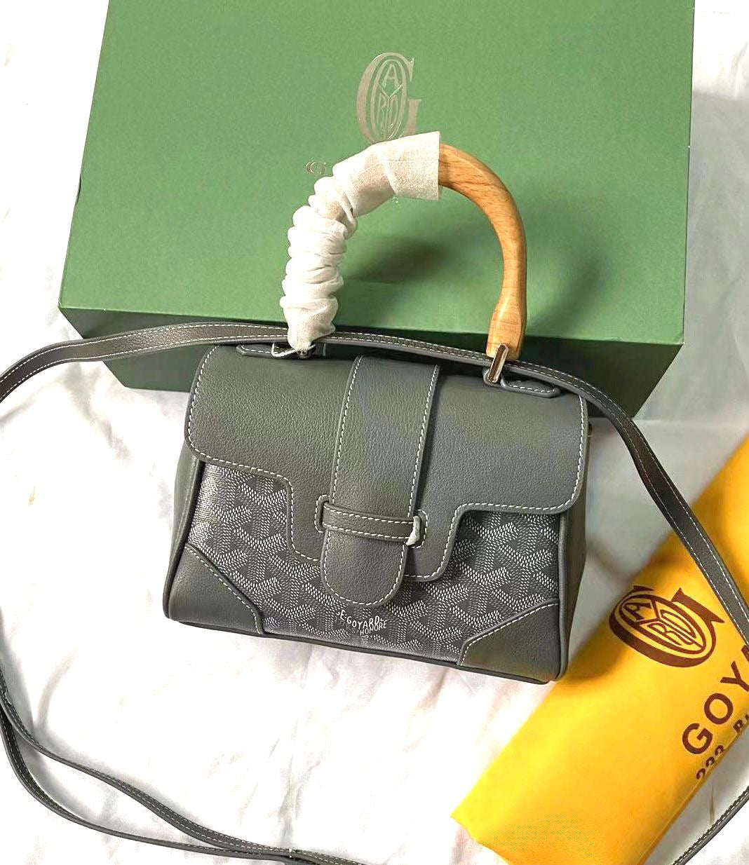 Goyard bag