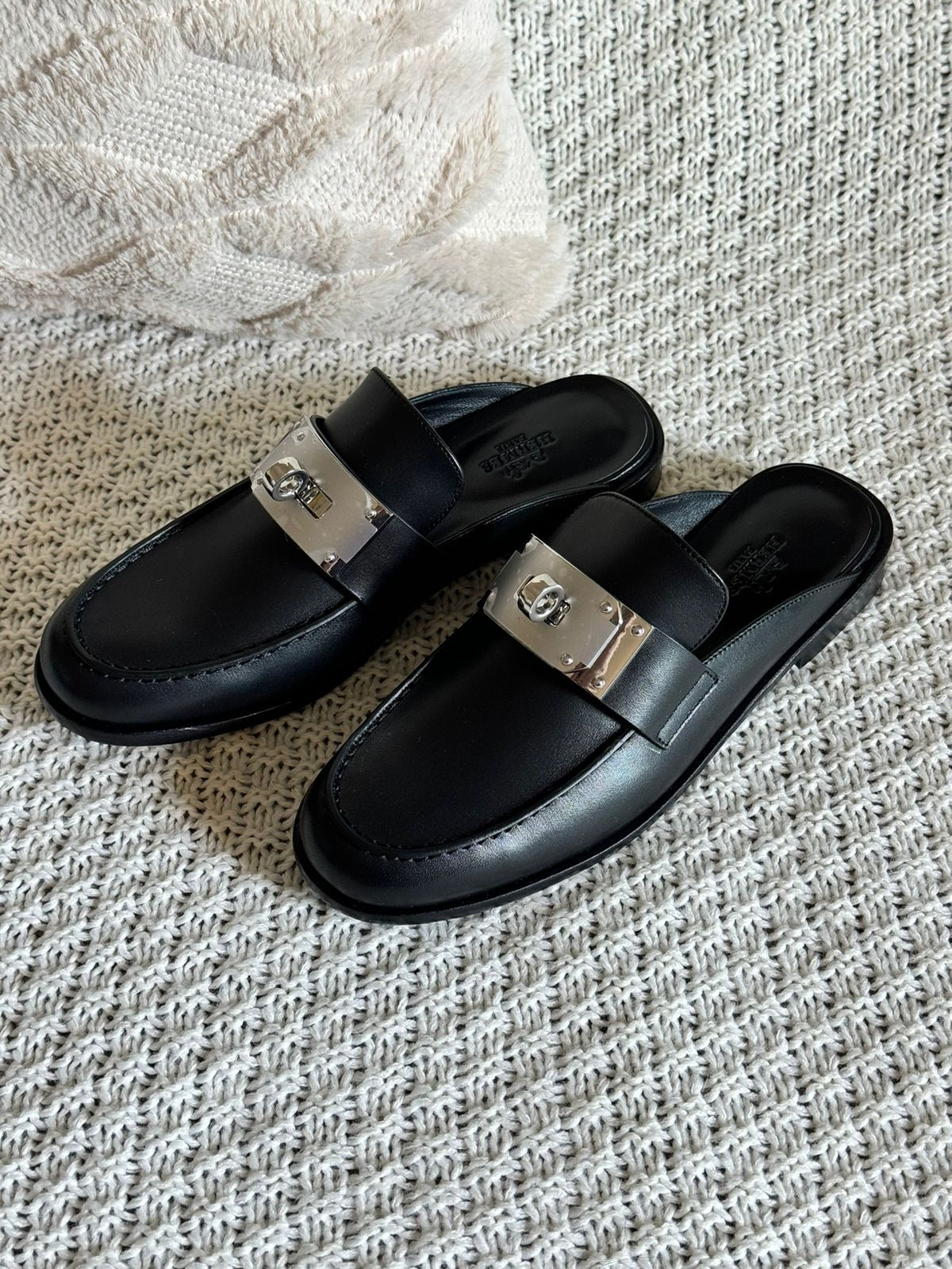 Hermes mules