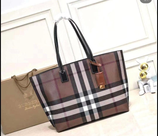 Burberry bag tote