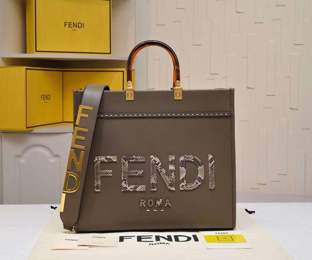 Fendi bag tote