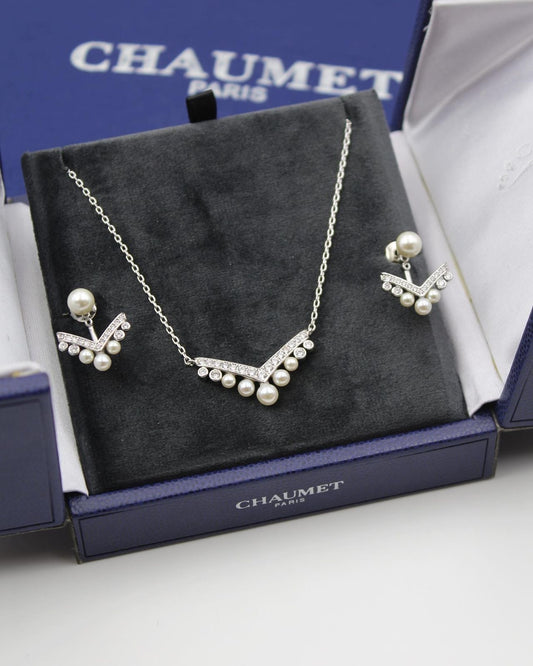 Chaumet jewelry set