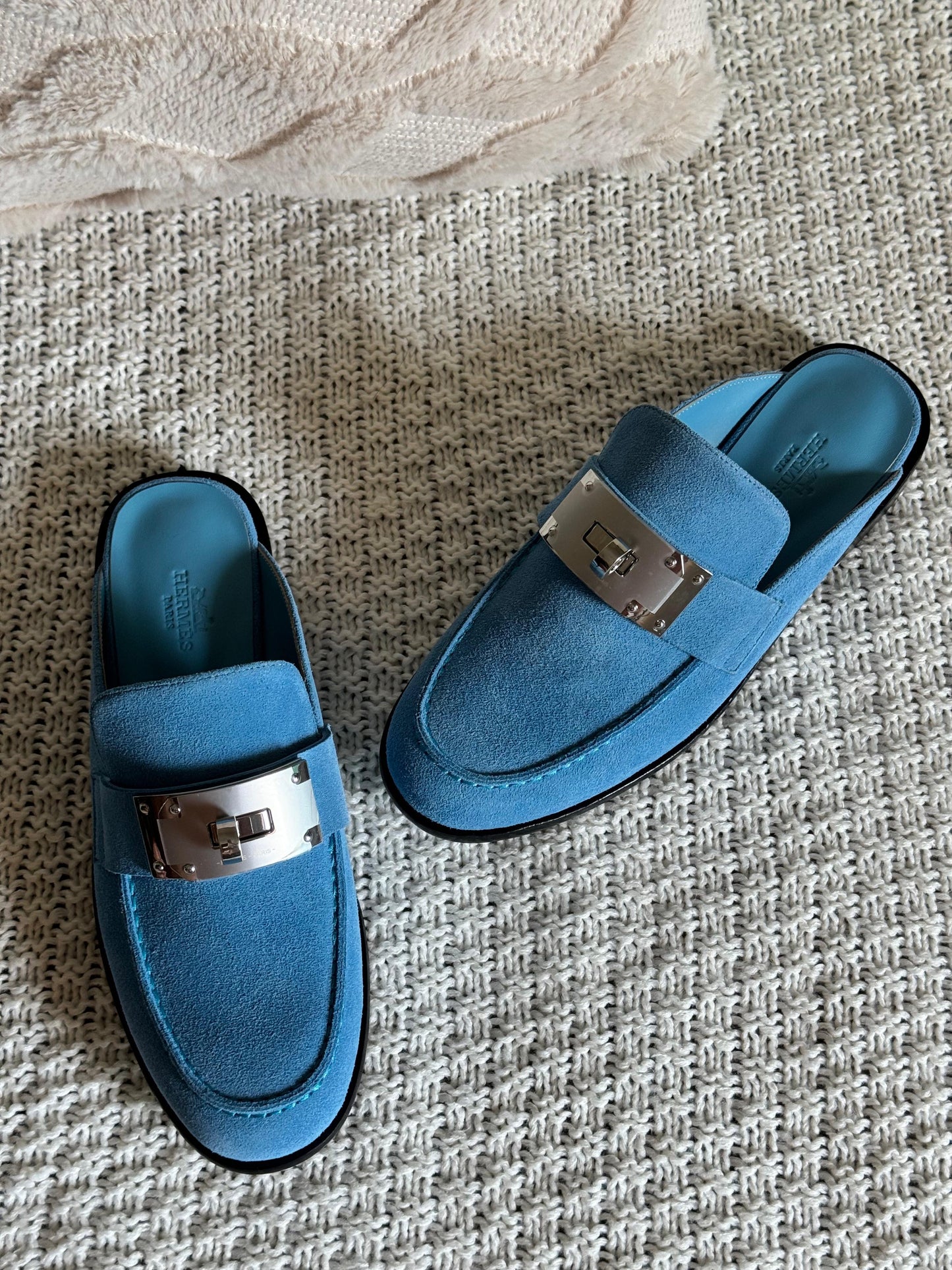 Hermes mules