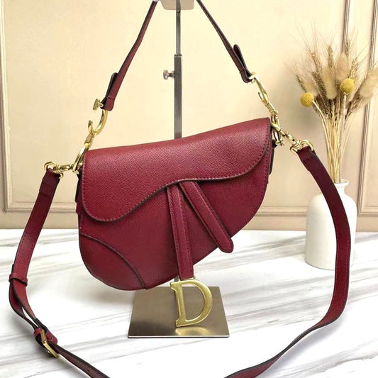 Dior bag saddle red