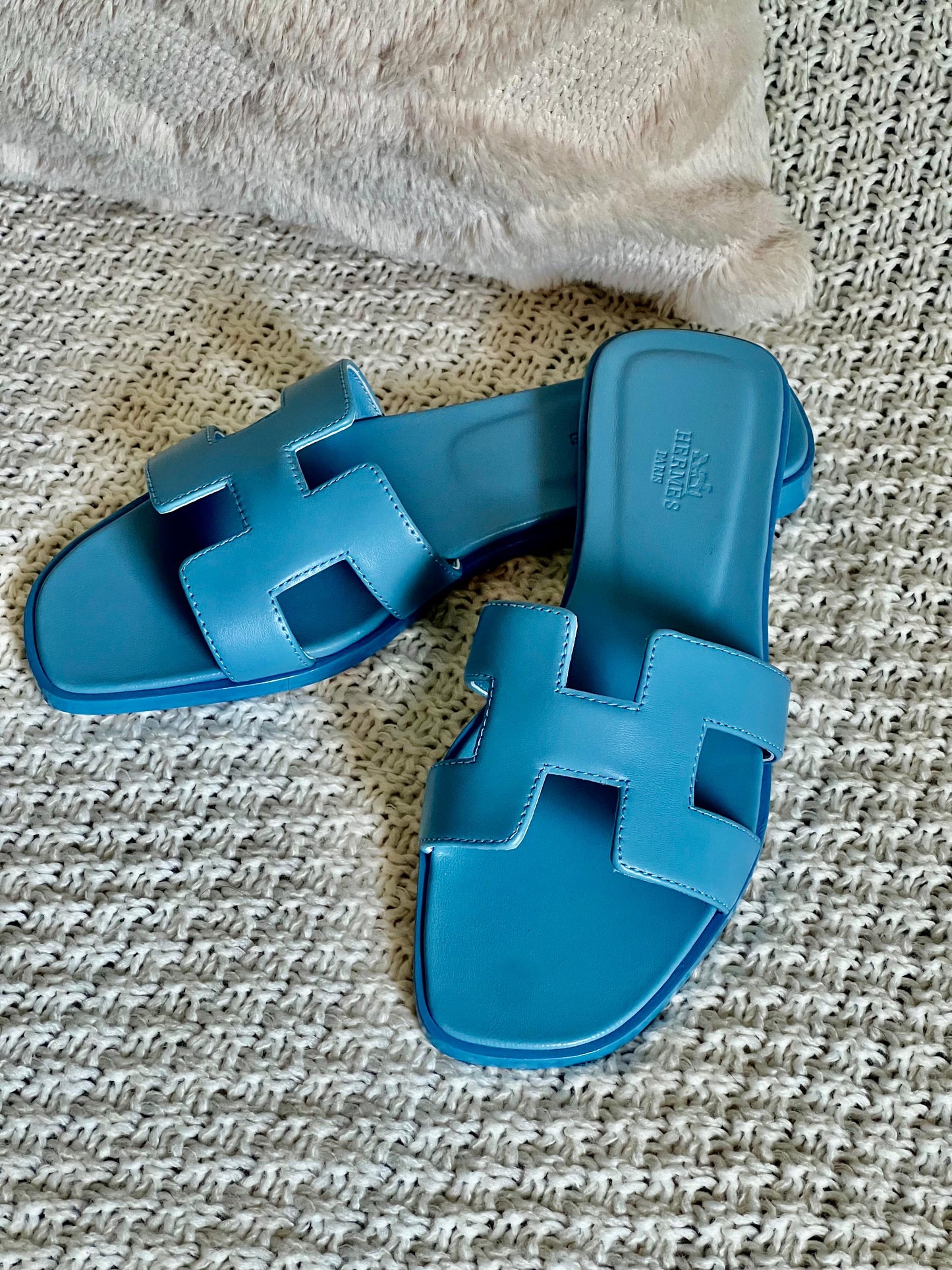 Hermes slippers blue