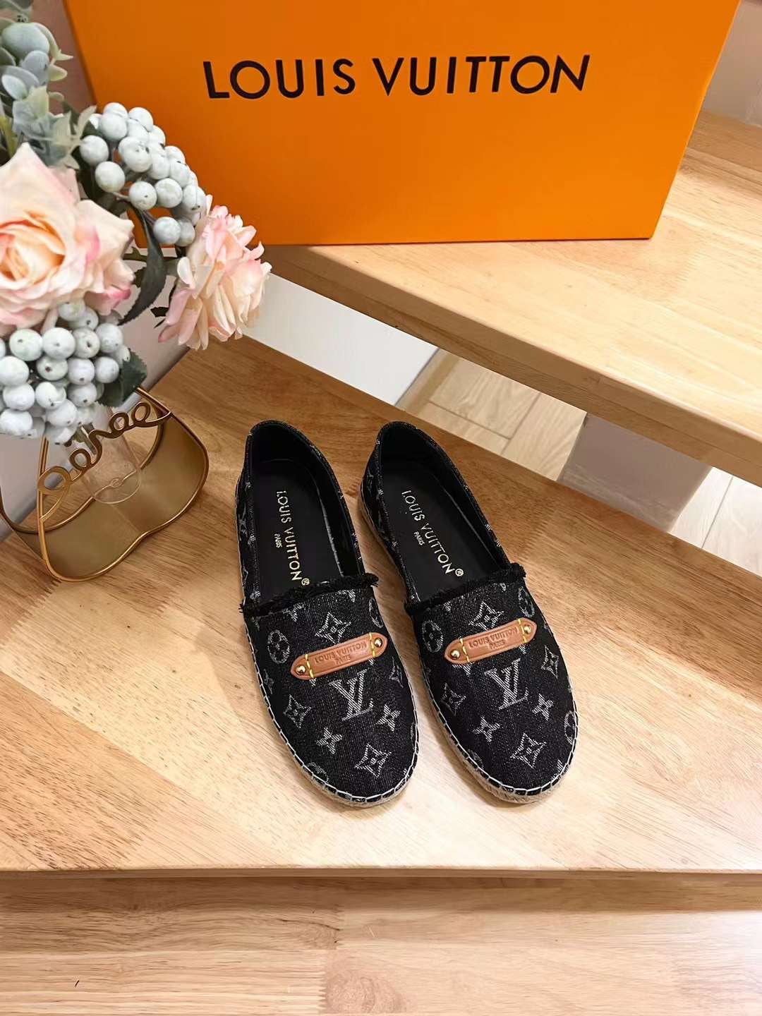 Lv espadrilles denim