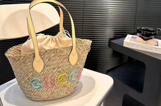 Gucci bag tote beach