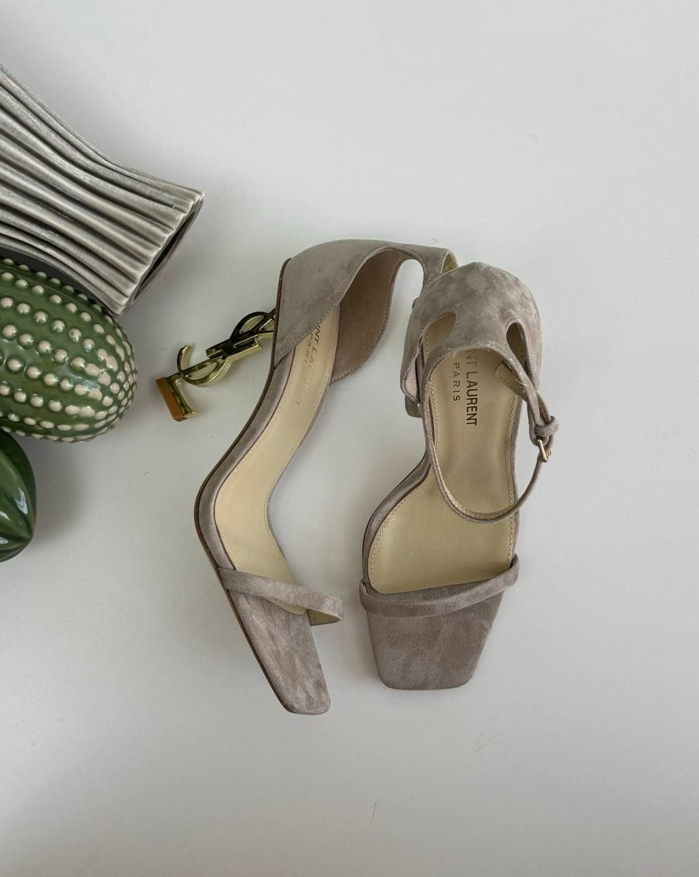 Ysl sandals heels beige