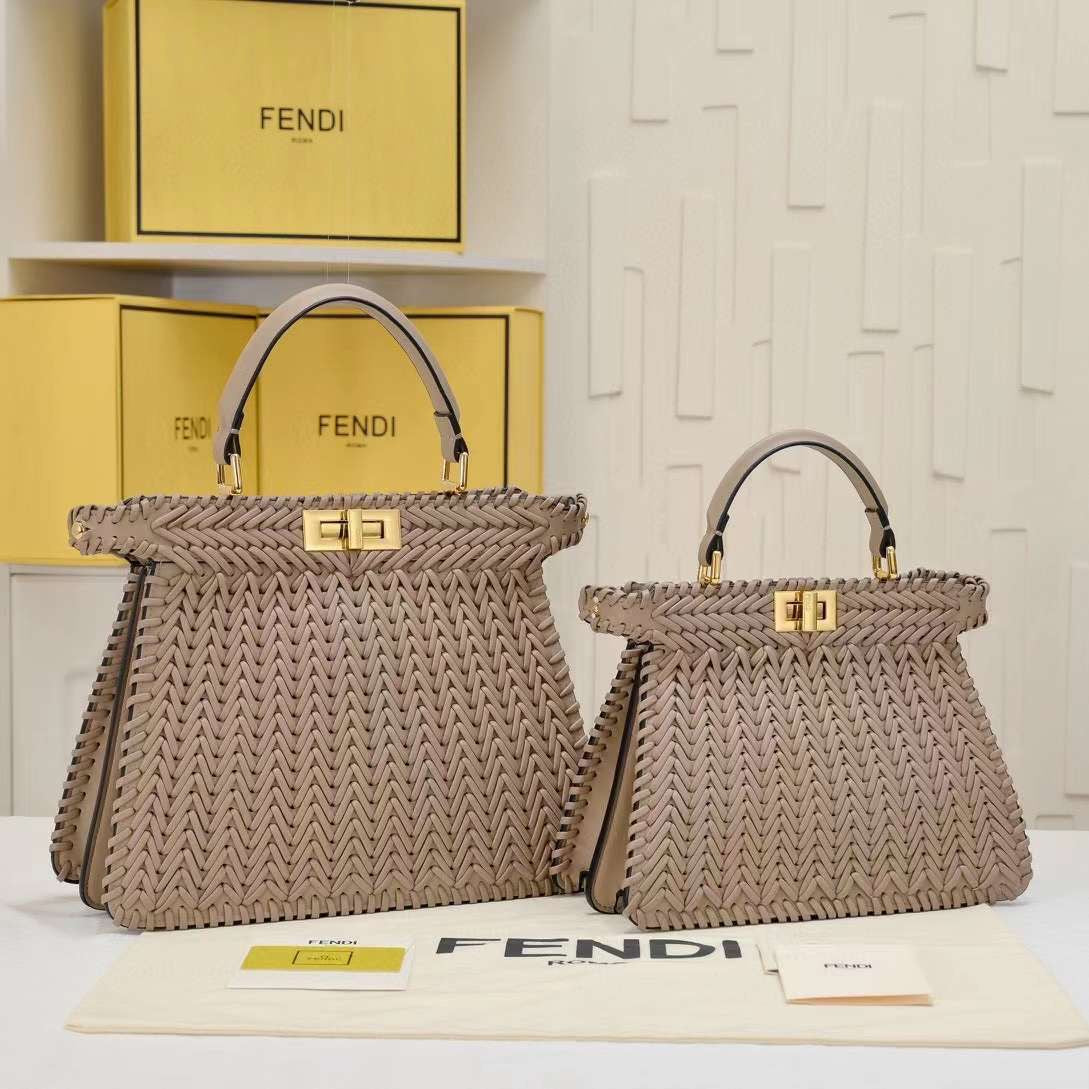 Fendi bag 575/600