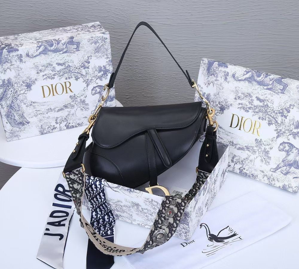 Dior bag saddle