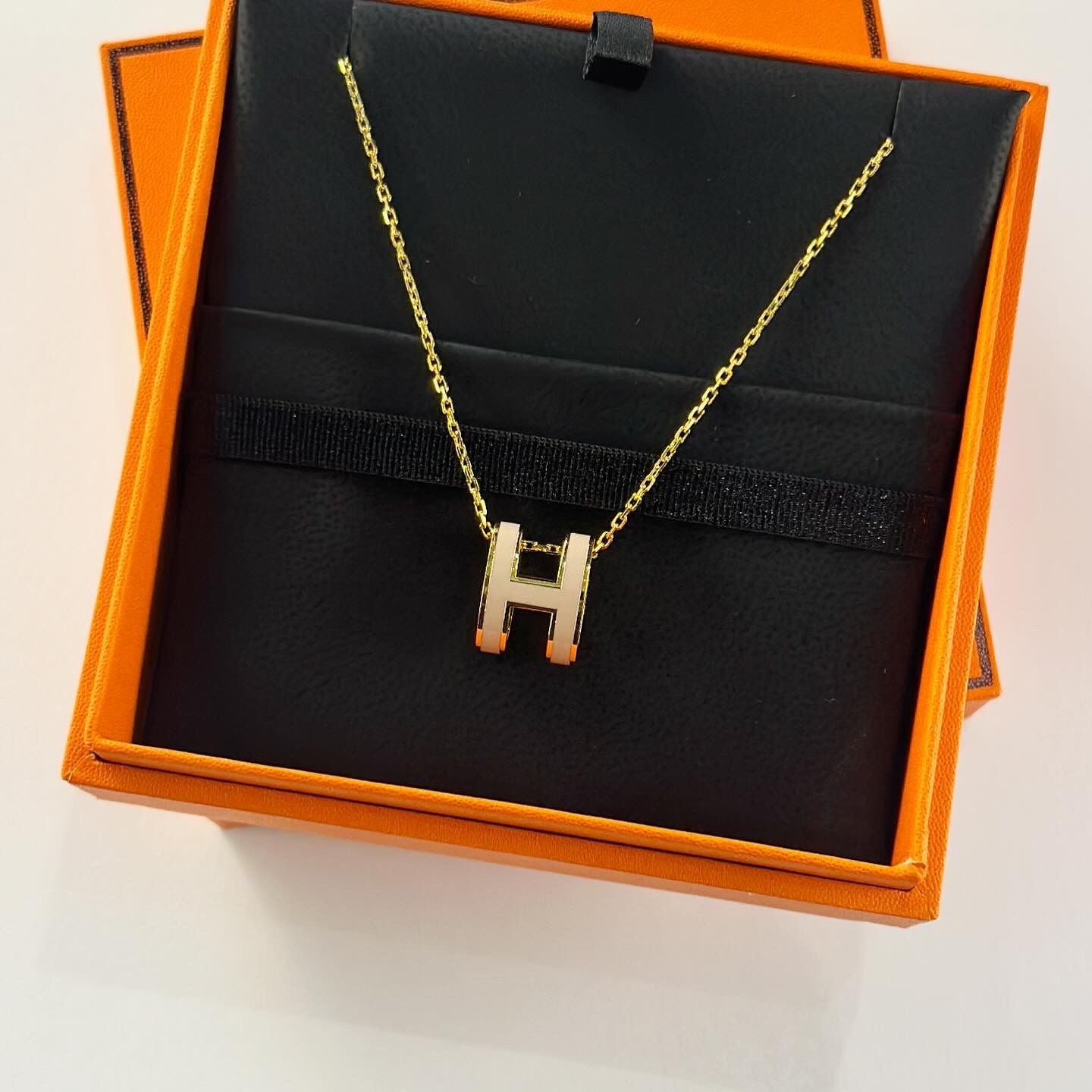 Hermes necklace