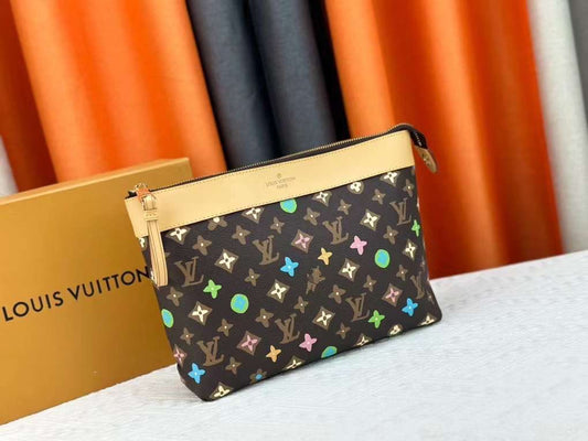 Lv bag - pouch