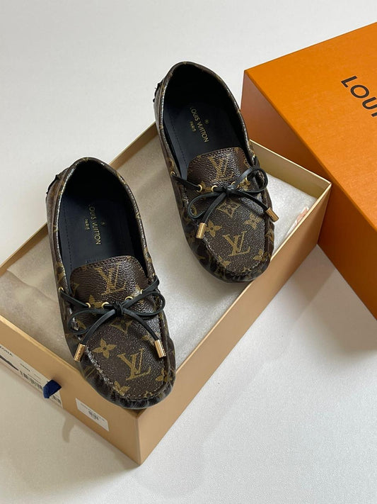 Lv loafers