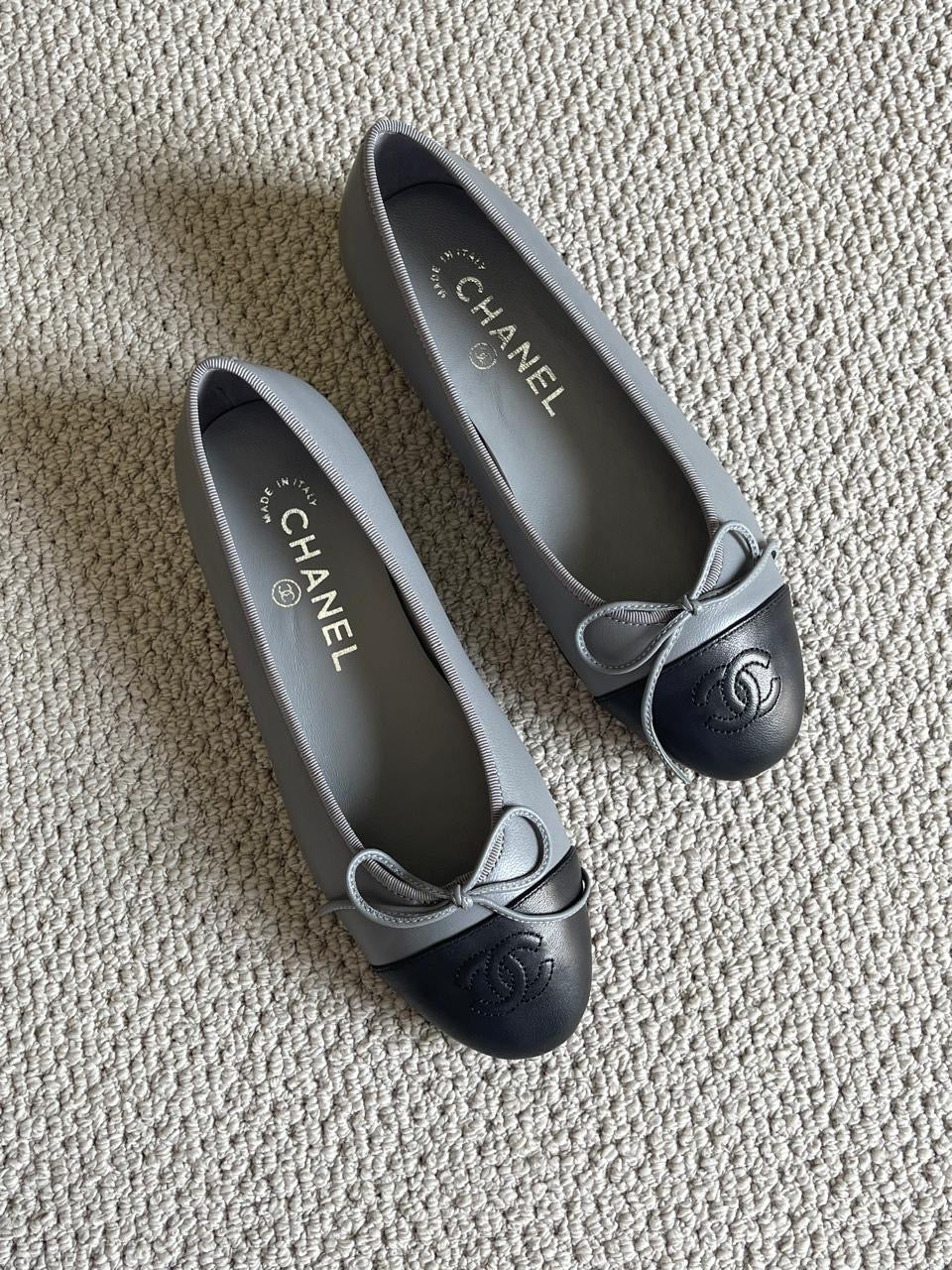 Chanel ballerina  - grey