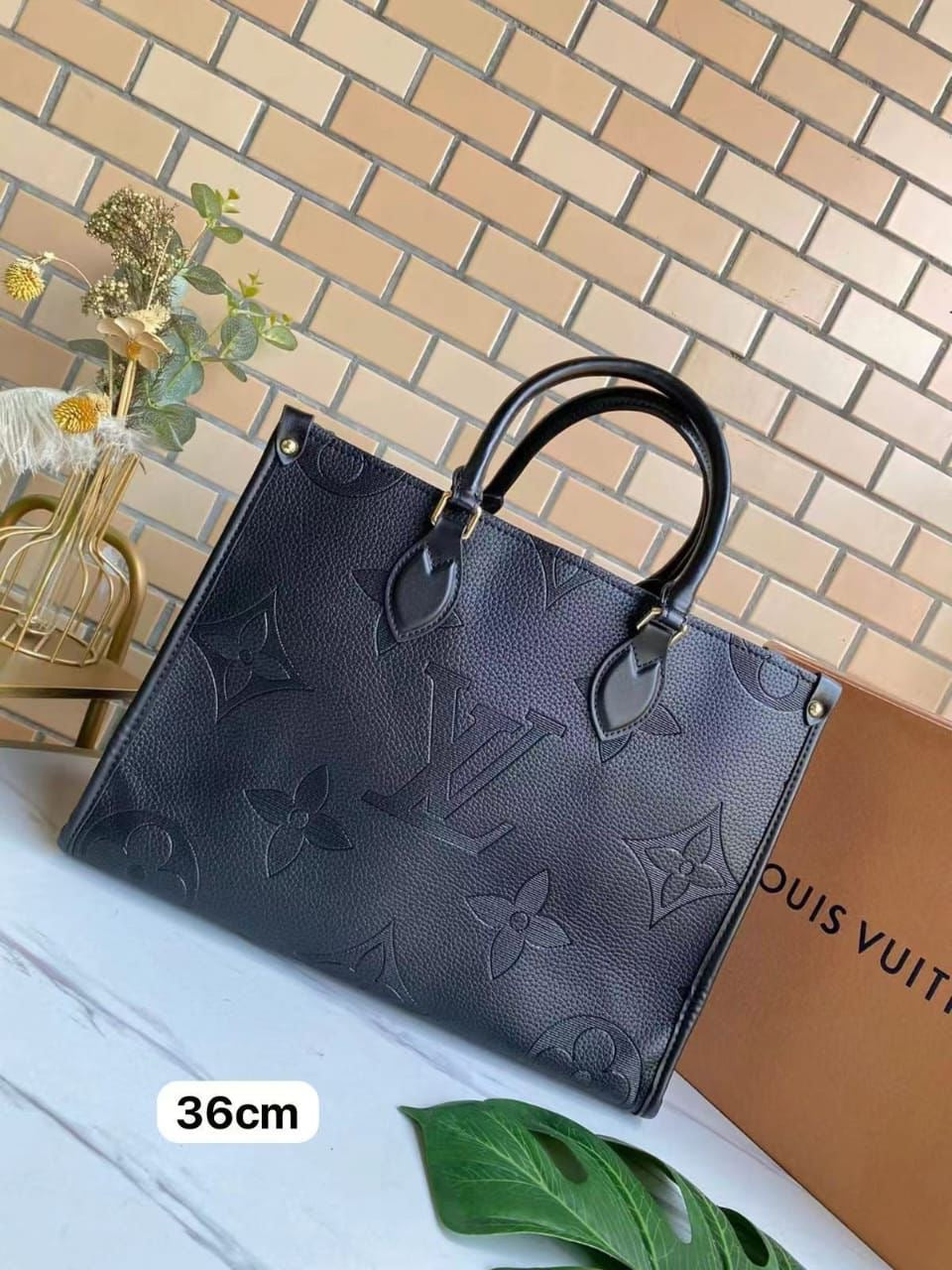 Lv bag tote