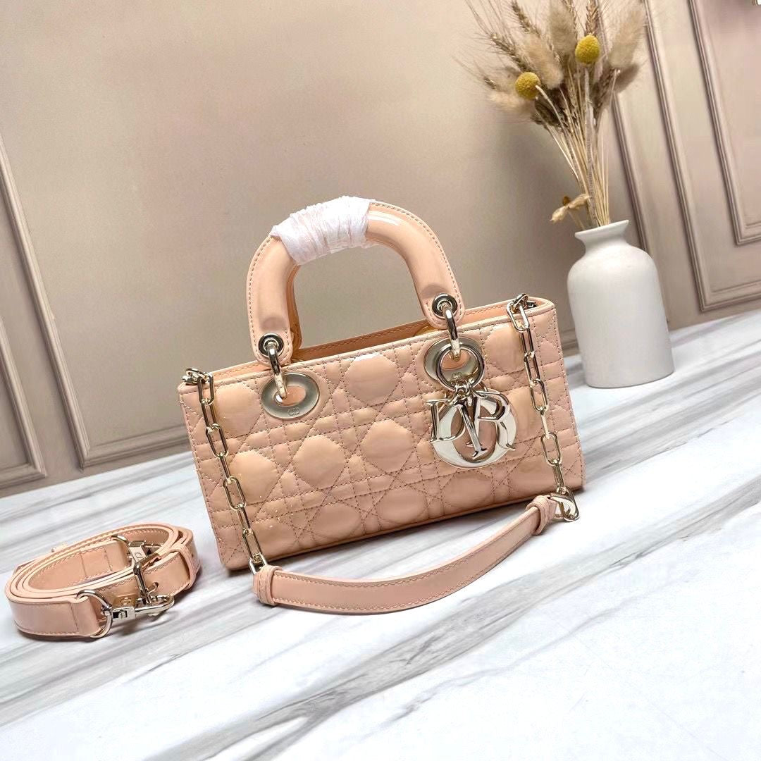 Lady d joy dior bag - peach color