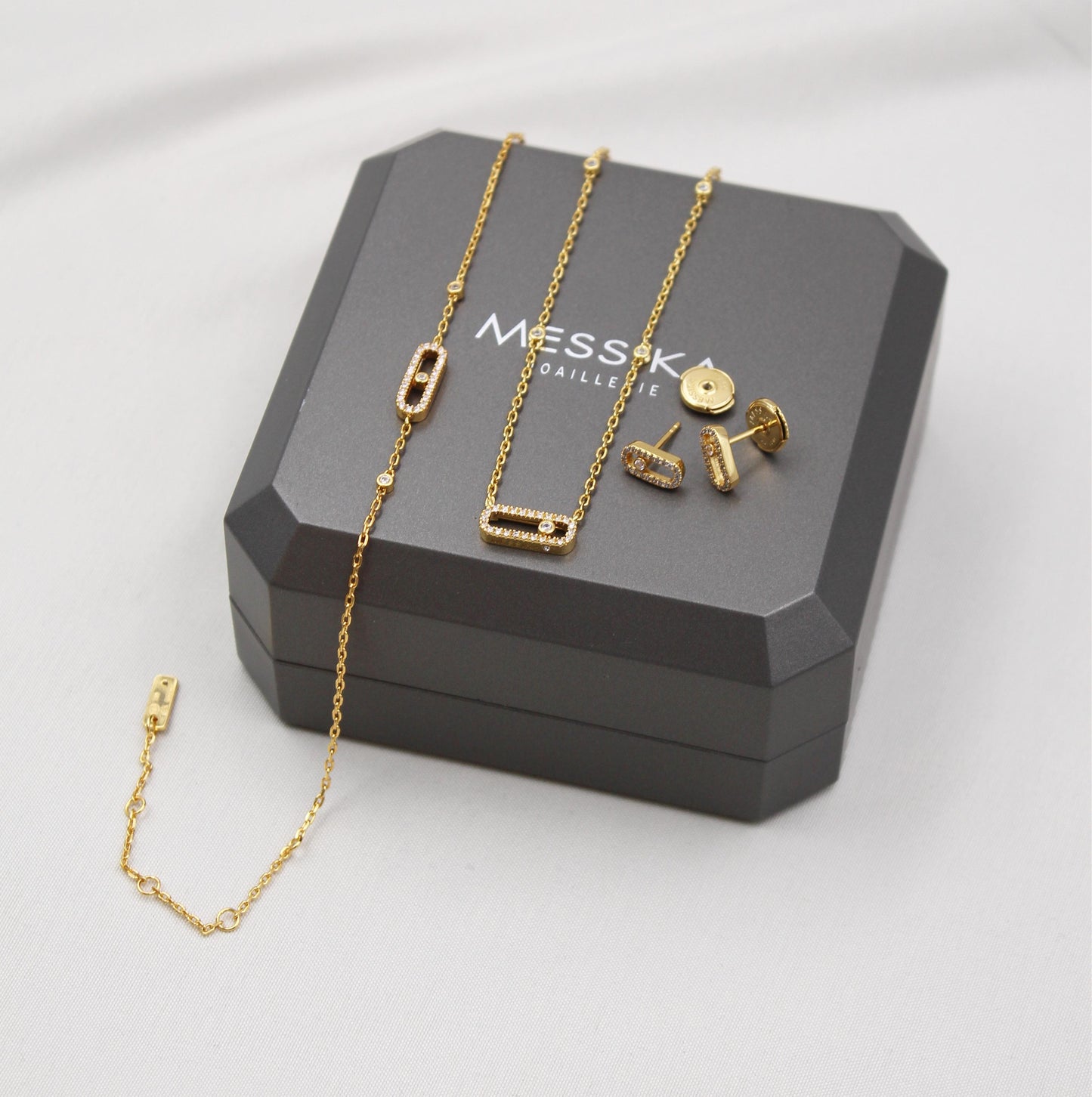 Messika jewelry set