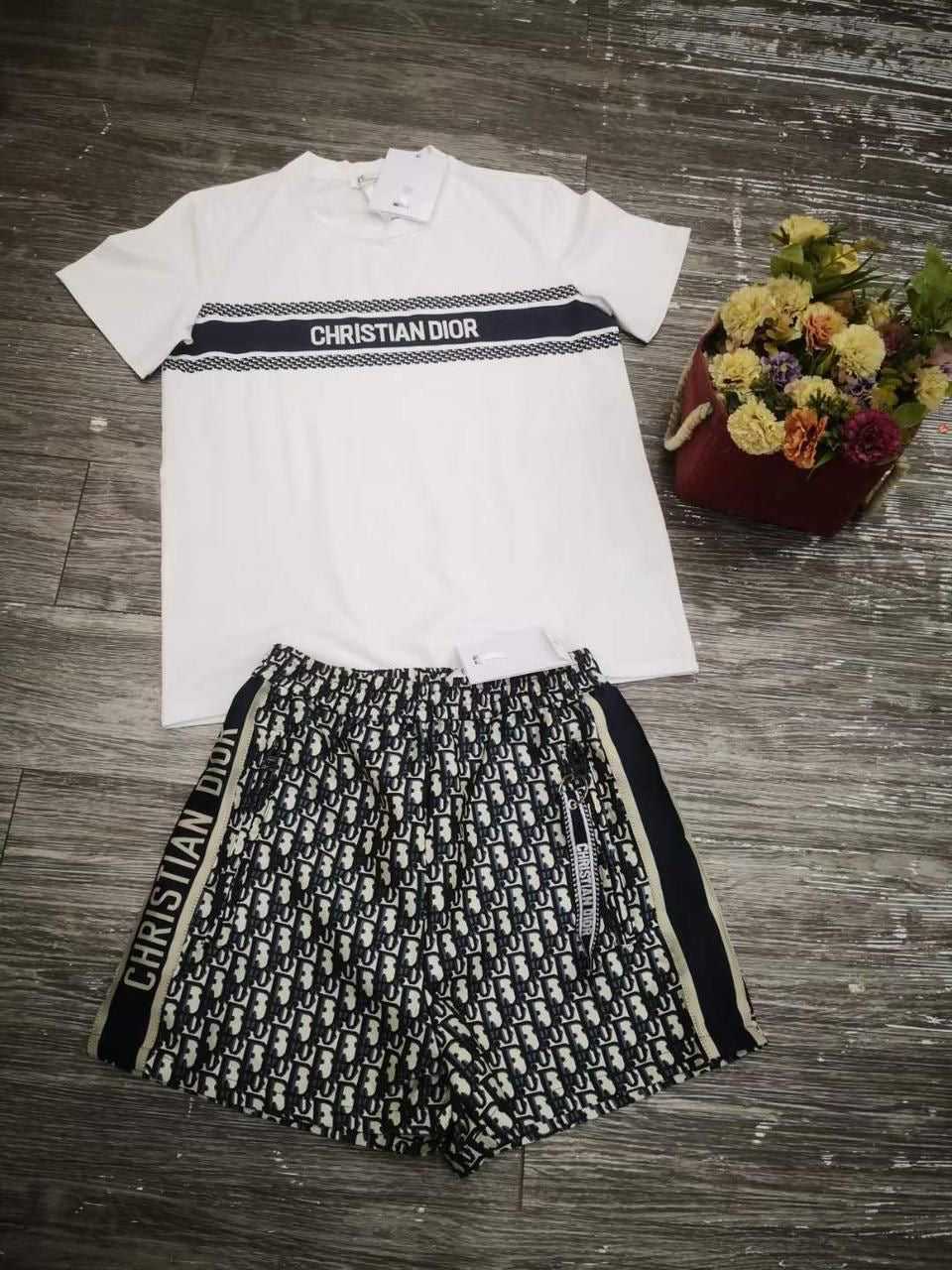 Dior short and tshirt