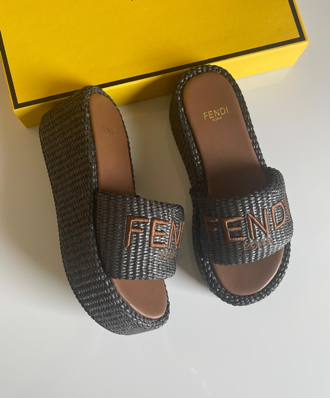 Fendi slippers - wedges