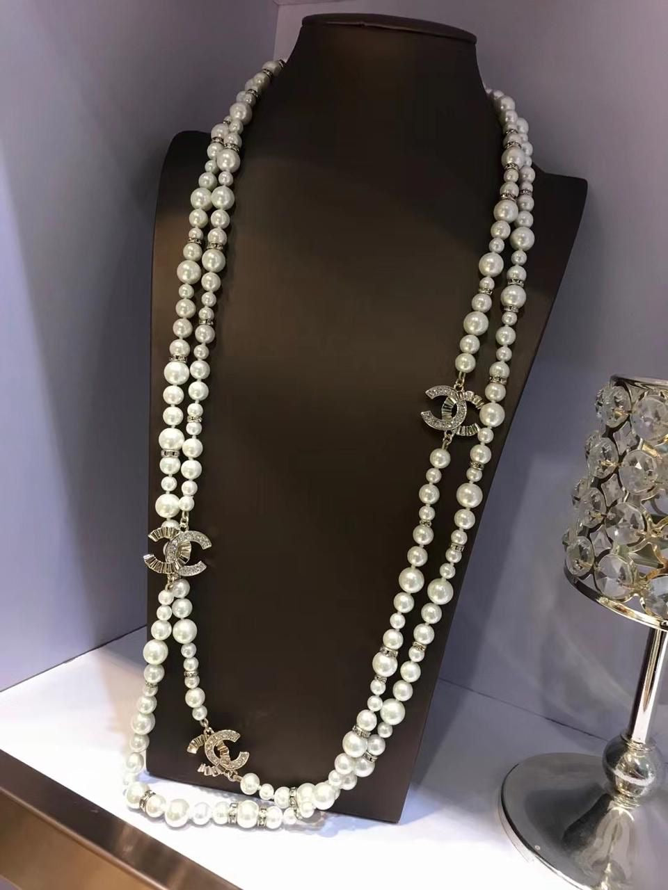 Chanel necklace - pearl long