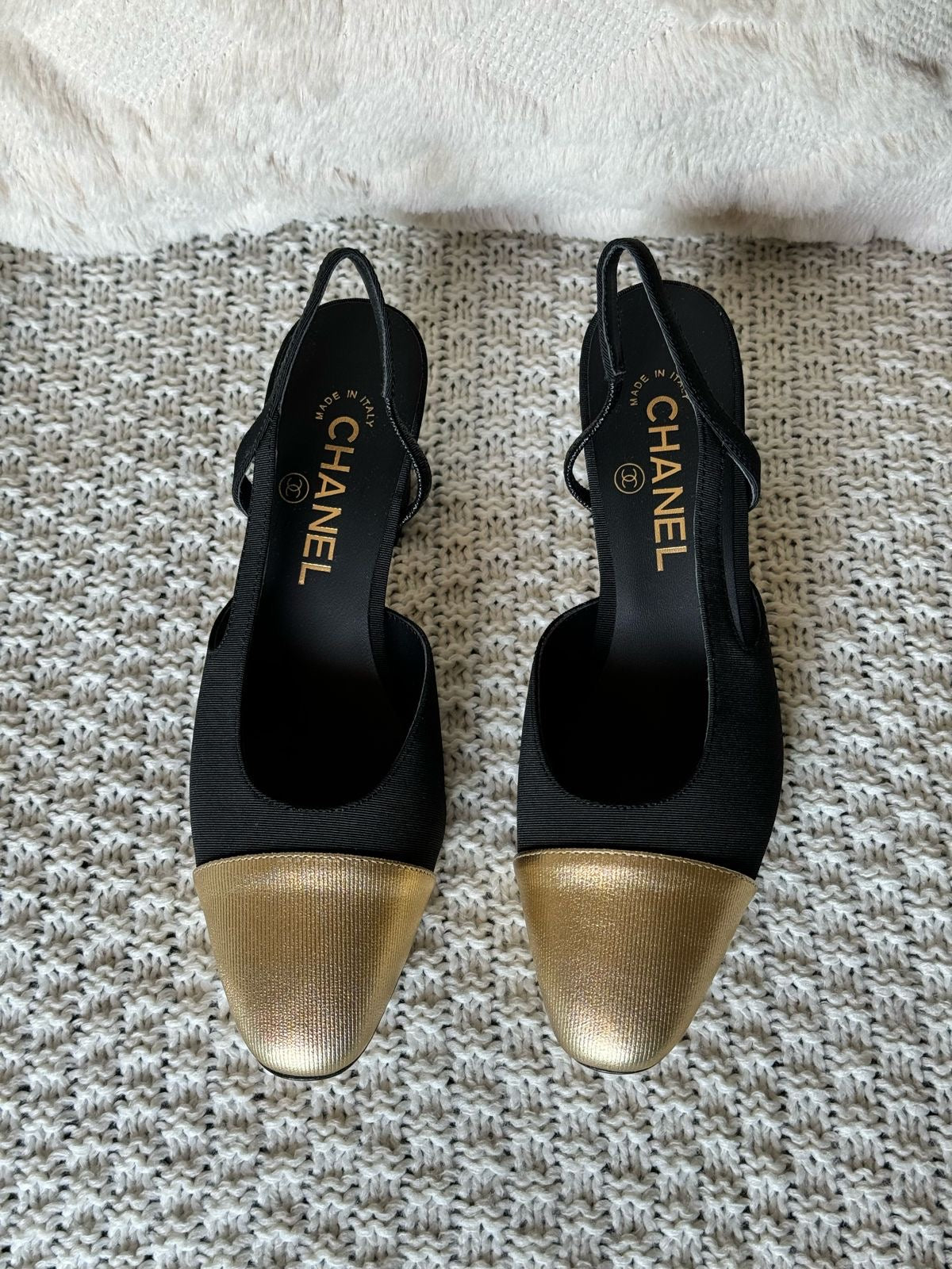 Chanel heels - black gold