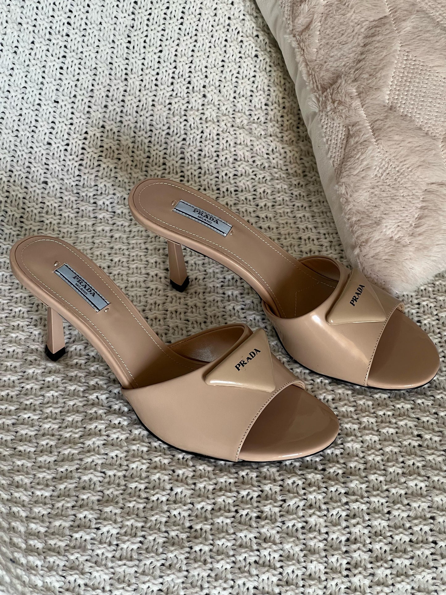 Prada sandals heels- beige