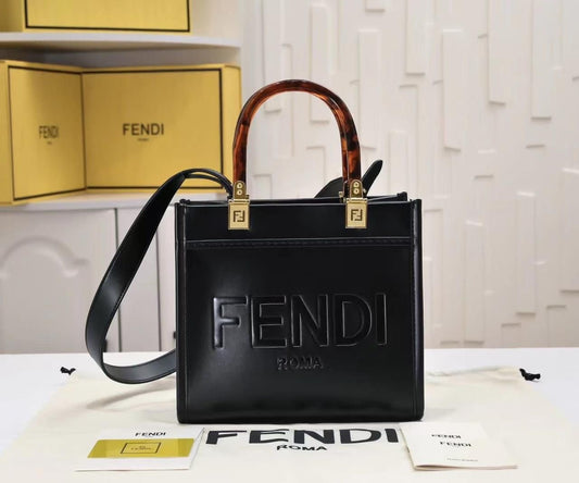 Fendi bag tote