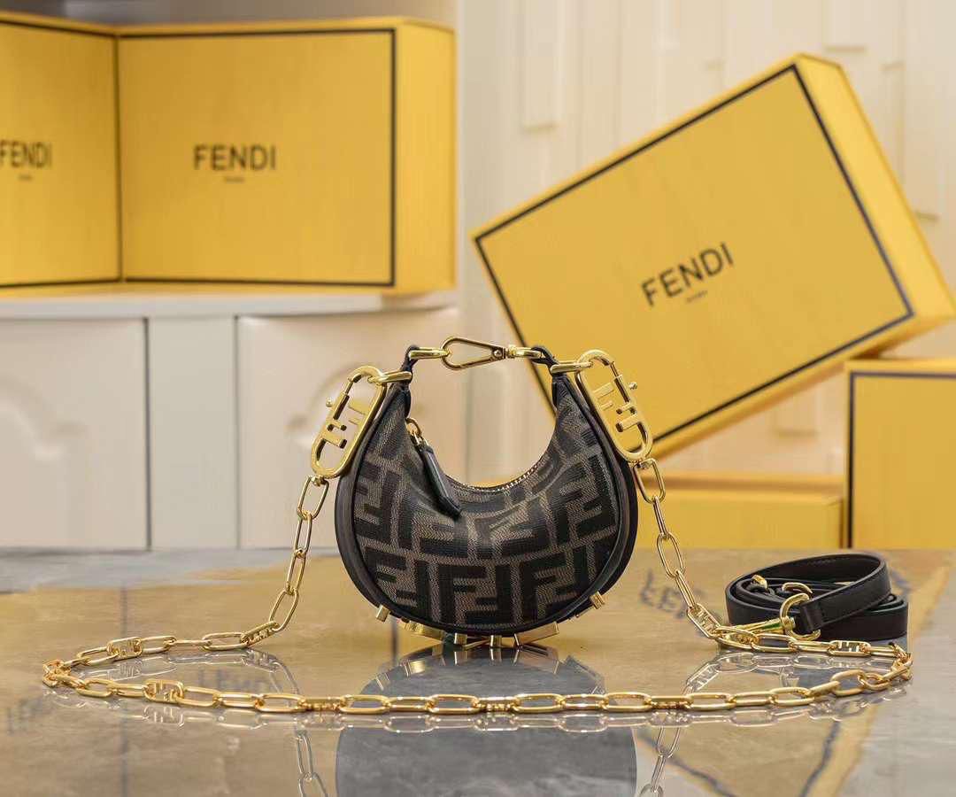 Fendi bagm (no chain)