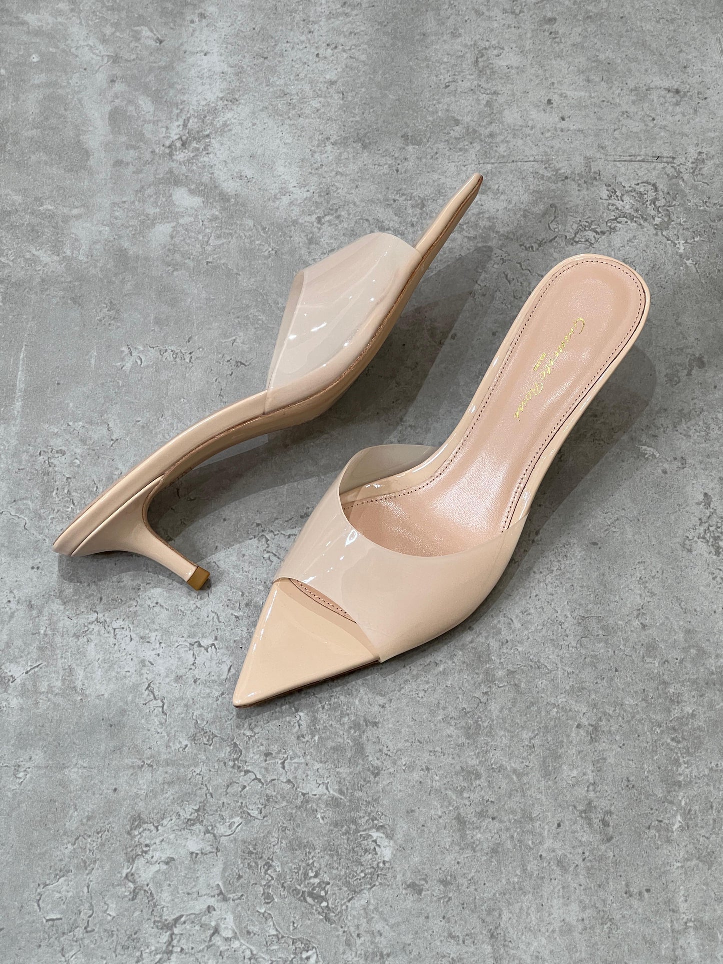 G rossi heels - low heel