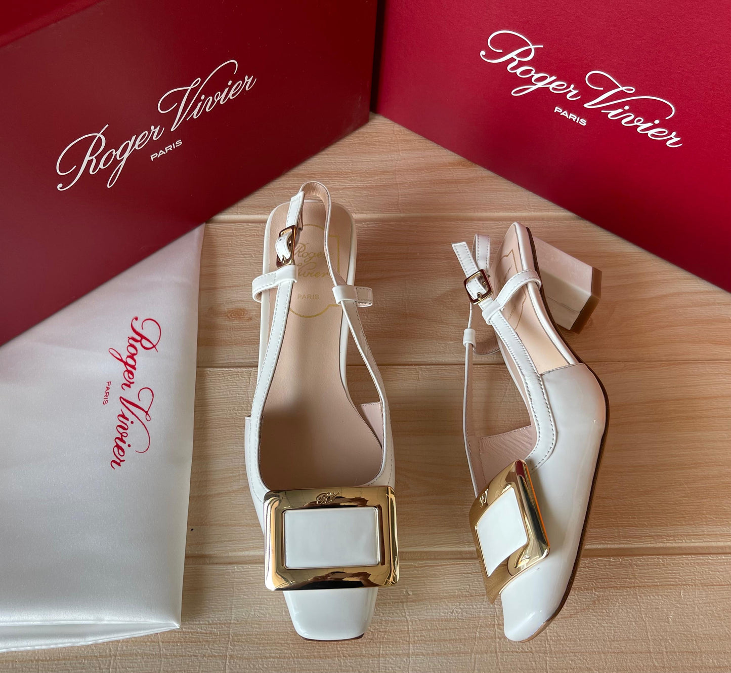 Roger vivier heels white