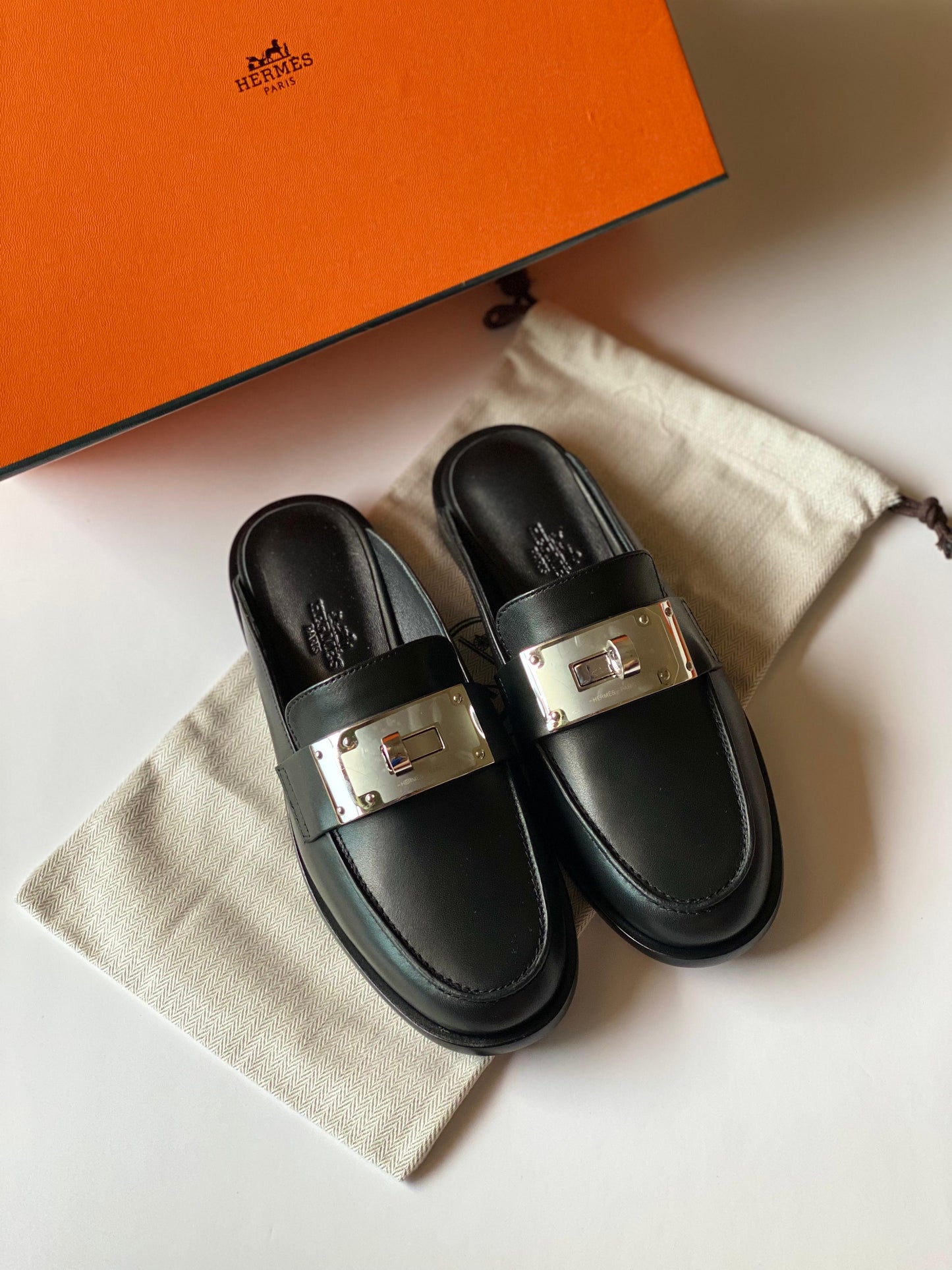 Hermes mules