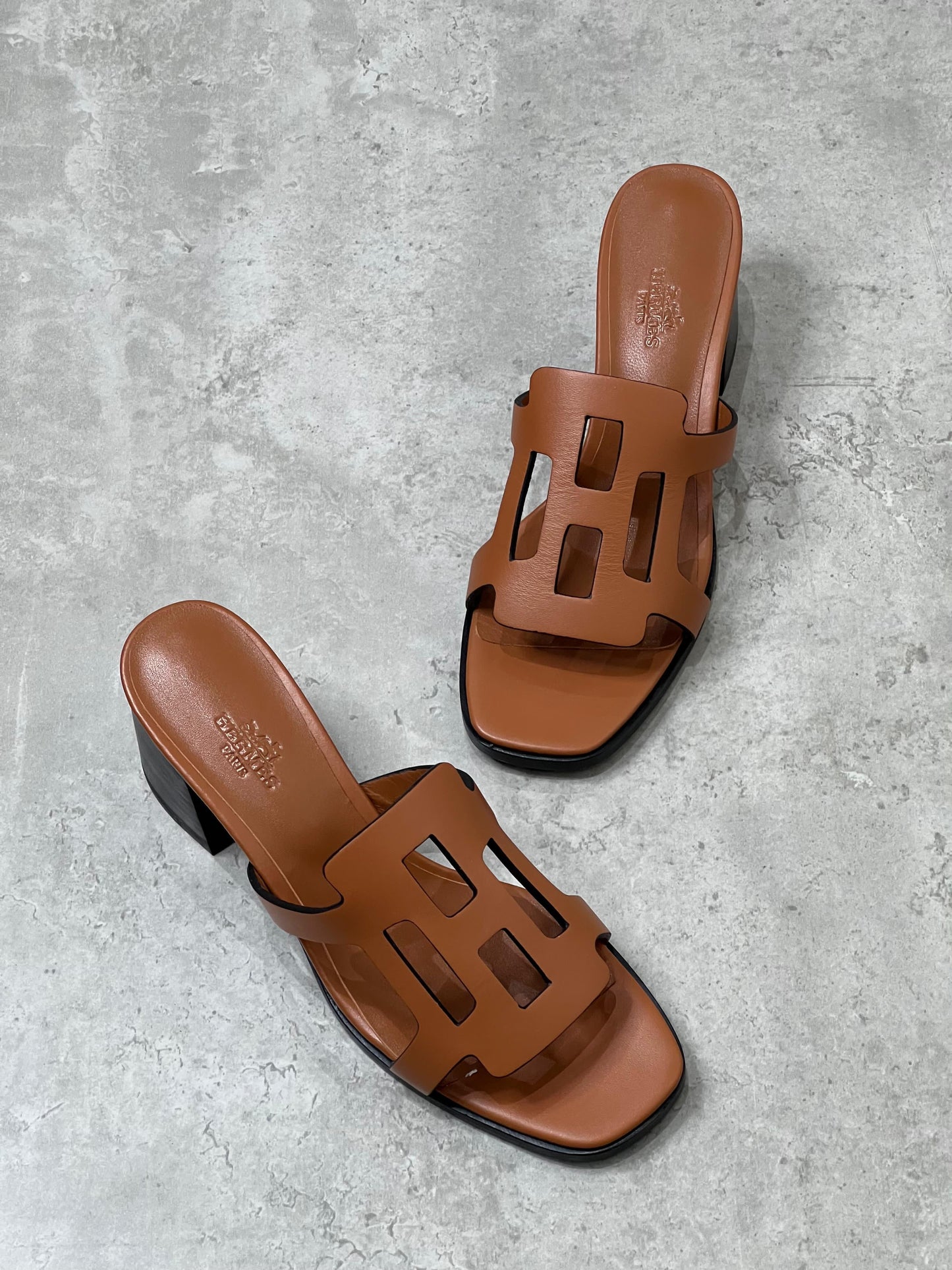 Hermes sandals heels