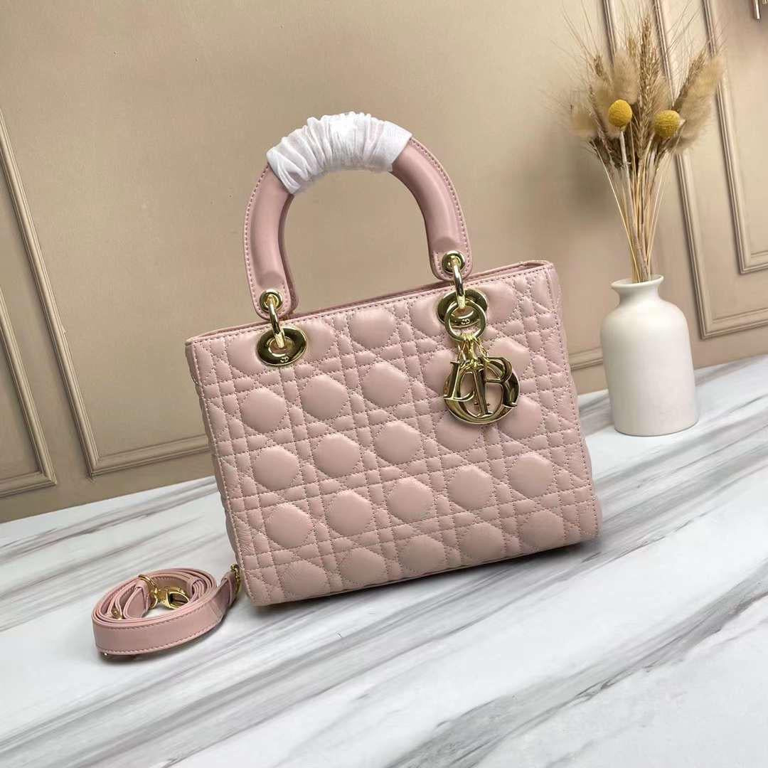 Dior bag 24 cm