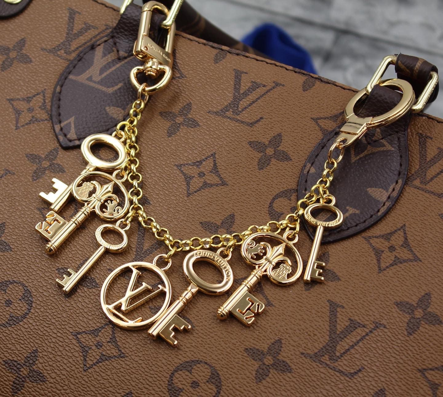 Lv jewelry - bag accessories