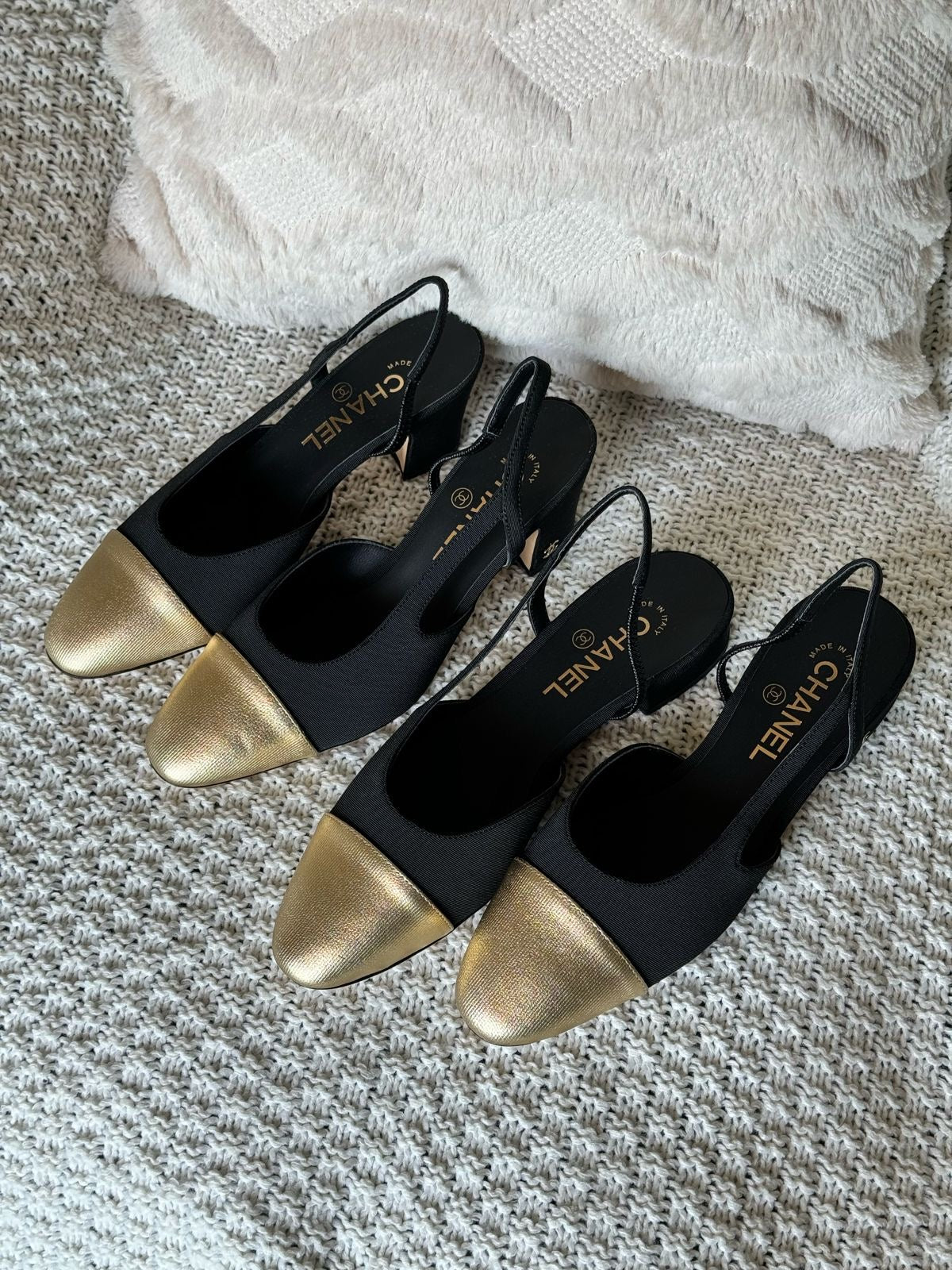 Chanel heels - black gold