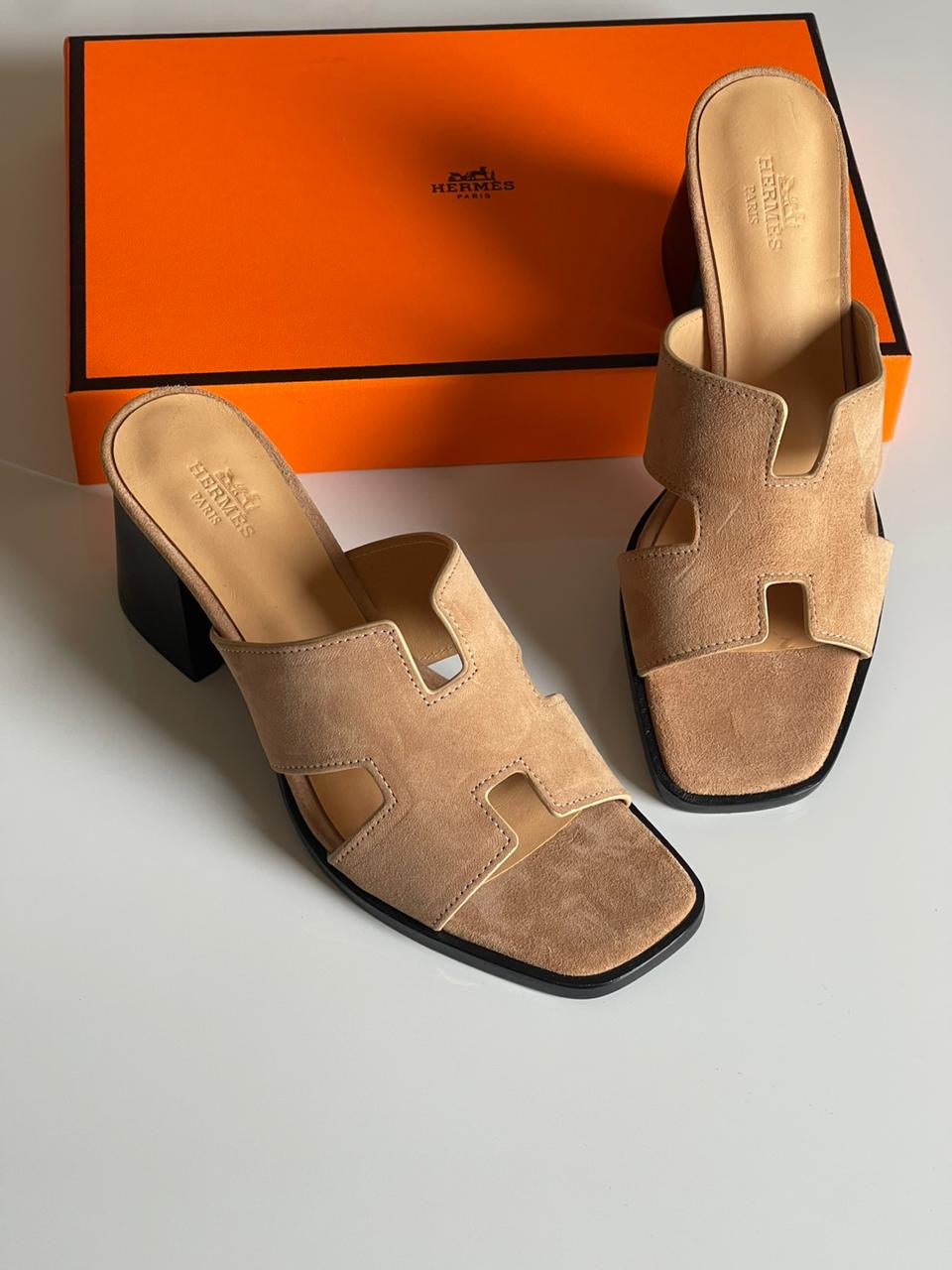 Hermes sandals heels