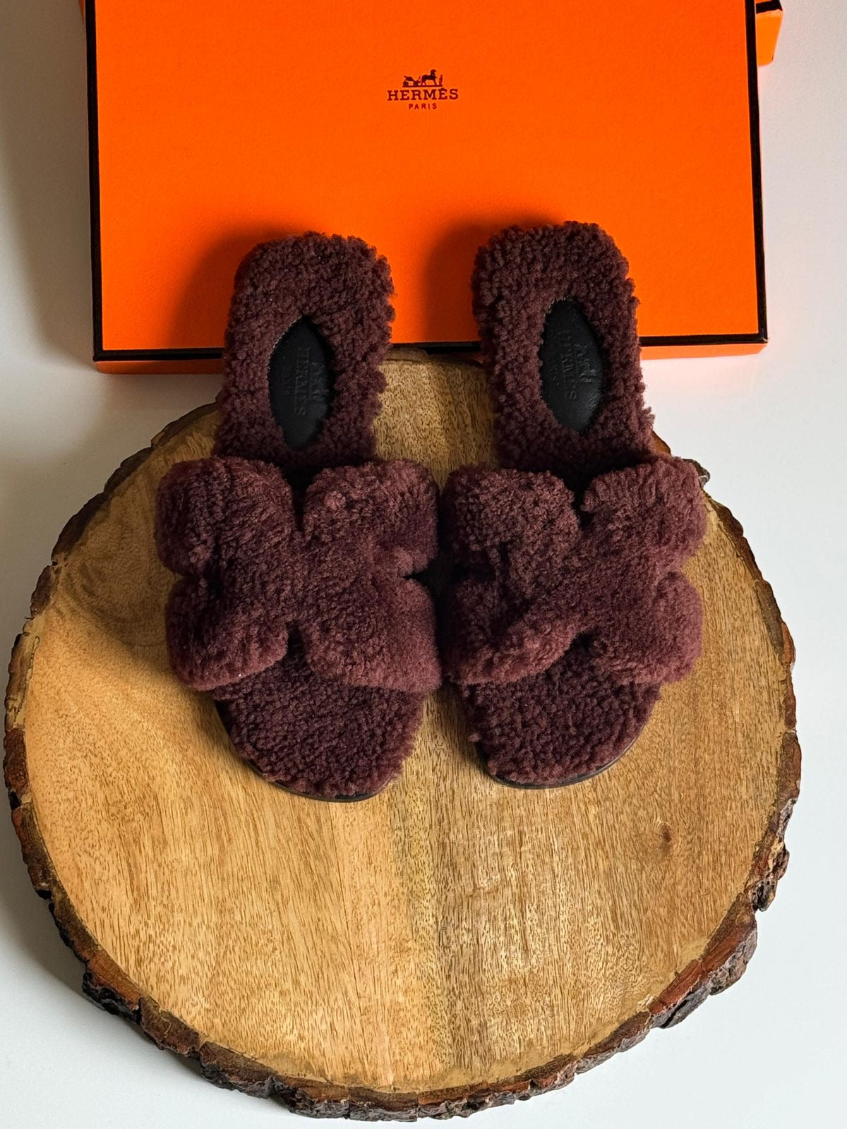 Hermes slippers with fur