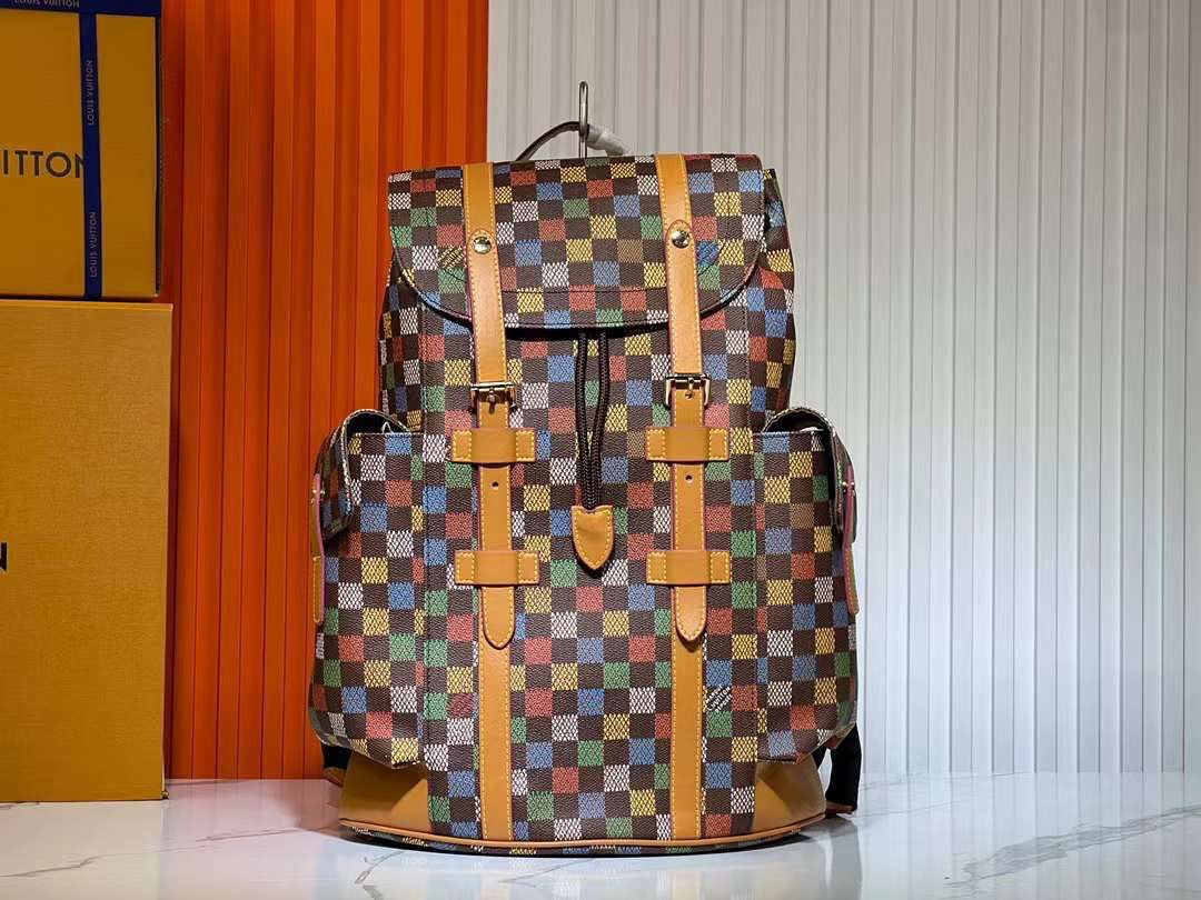 Lv bag - backpack