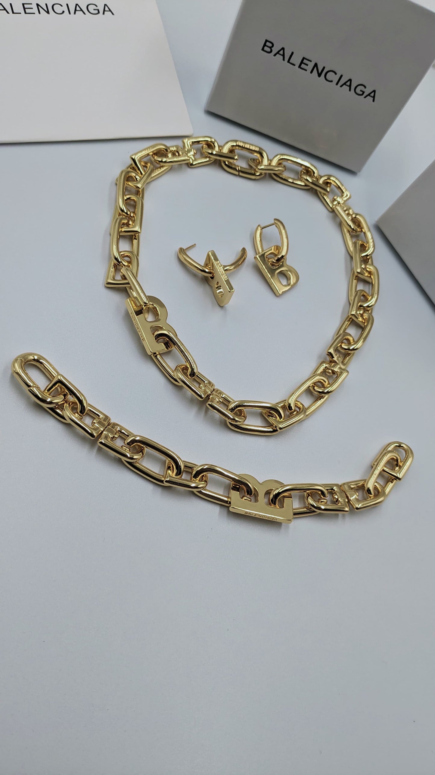 D&G jewelry set