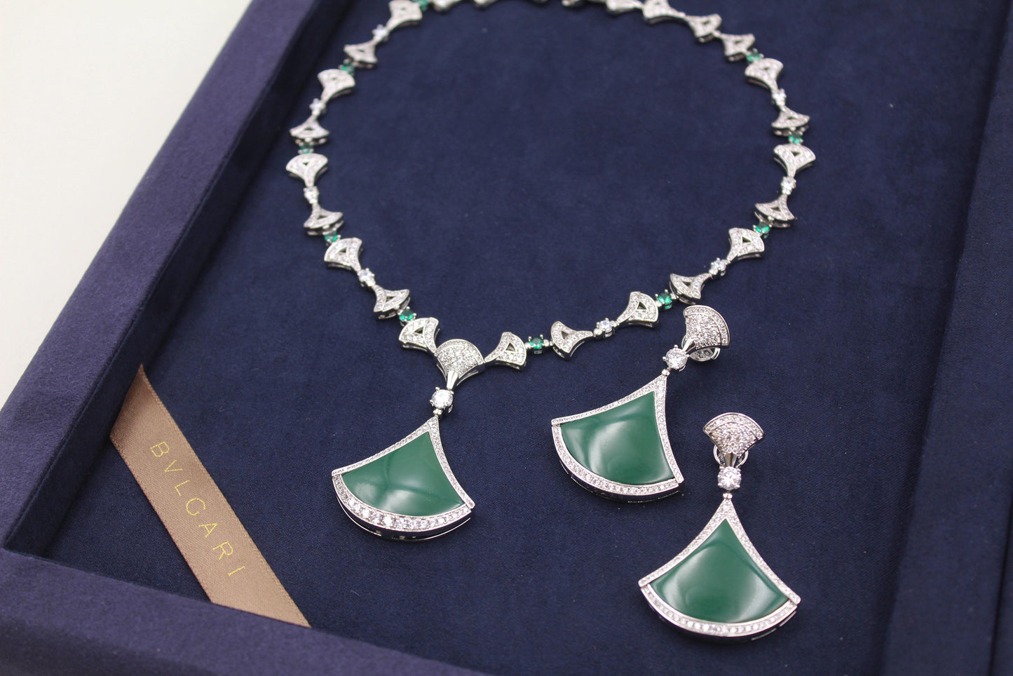 Bvlgari jewelry set  - with real zircon stones