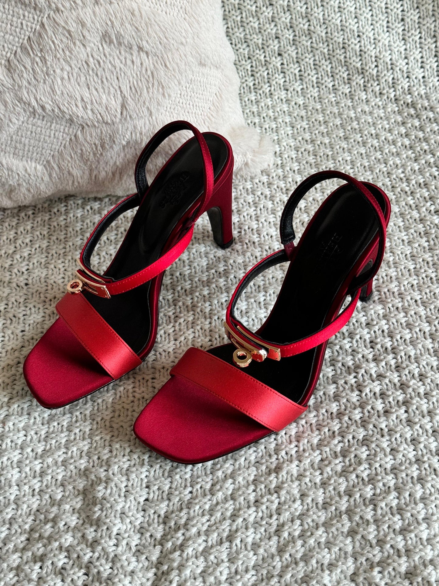 Hermes sandals heels